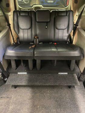 LANCIA VOYAGER 2013