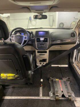 LANCIA VOYAGER 2013