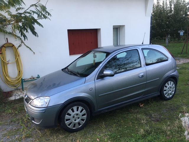 OPEL CORSA 2004