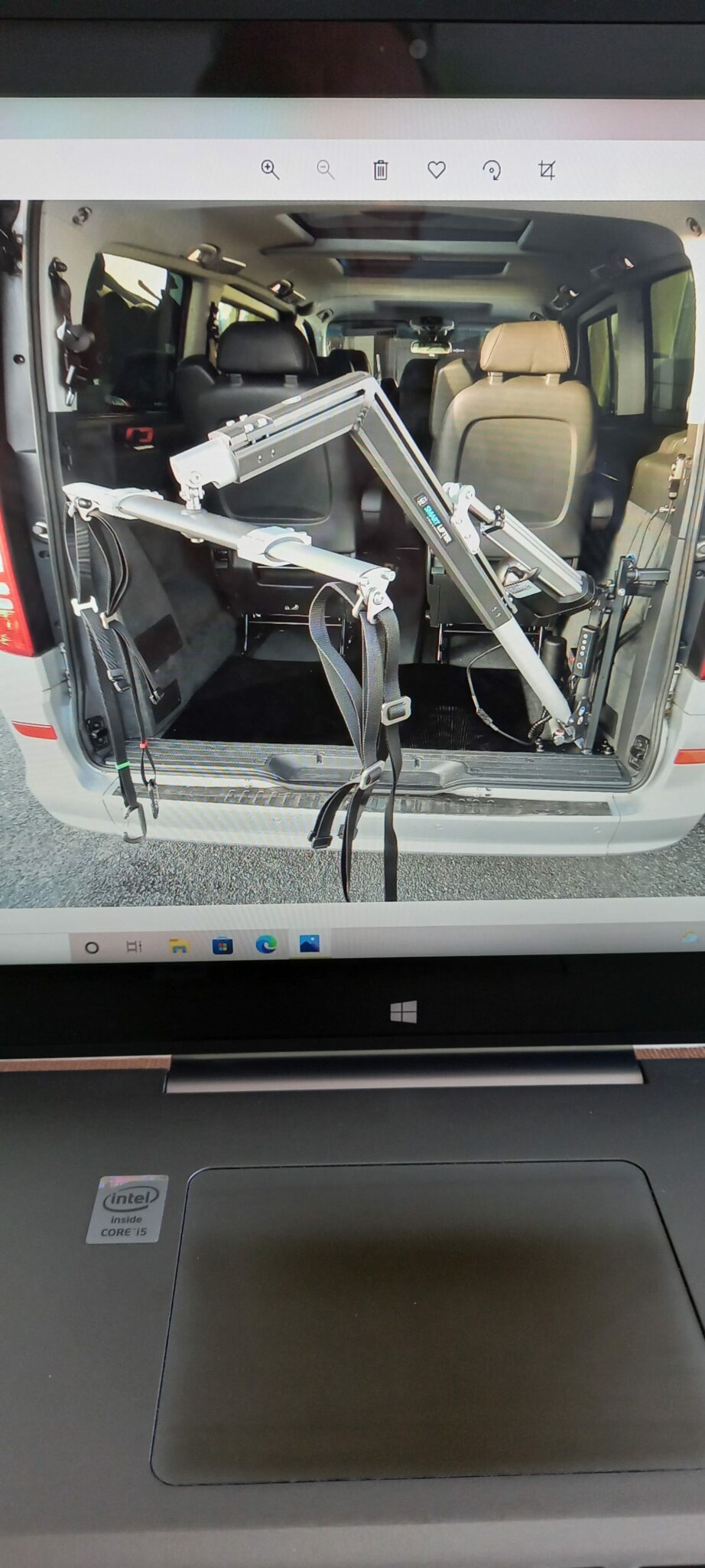 MERCEDES VIANO 2012