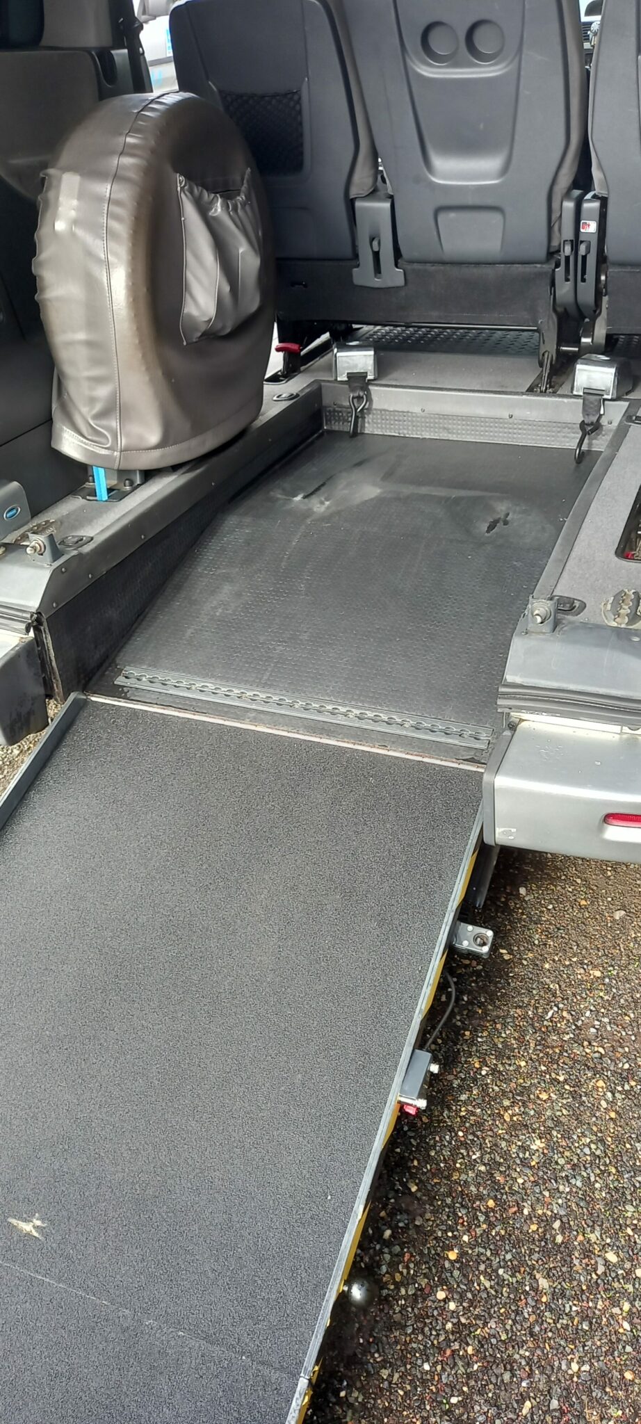PEUGEOT EXPERT 2013