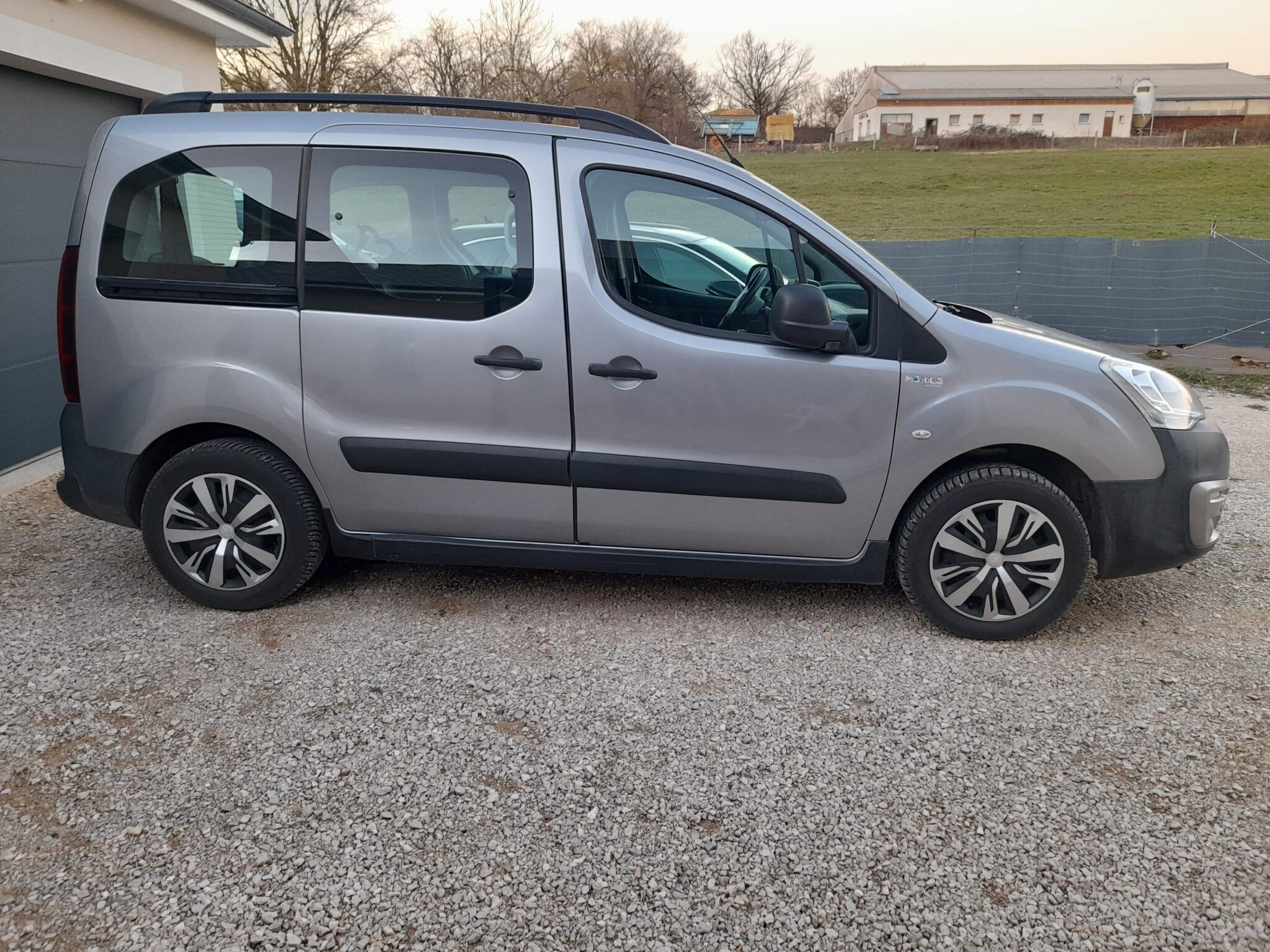 PEUGEOT PARTNER III 2017