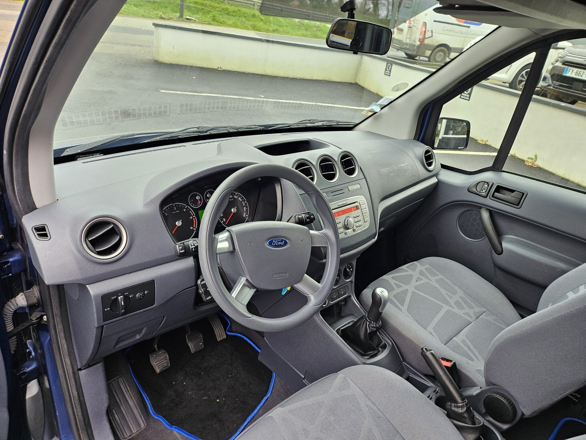 FORD TOURNEO 2009