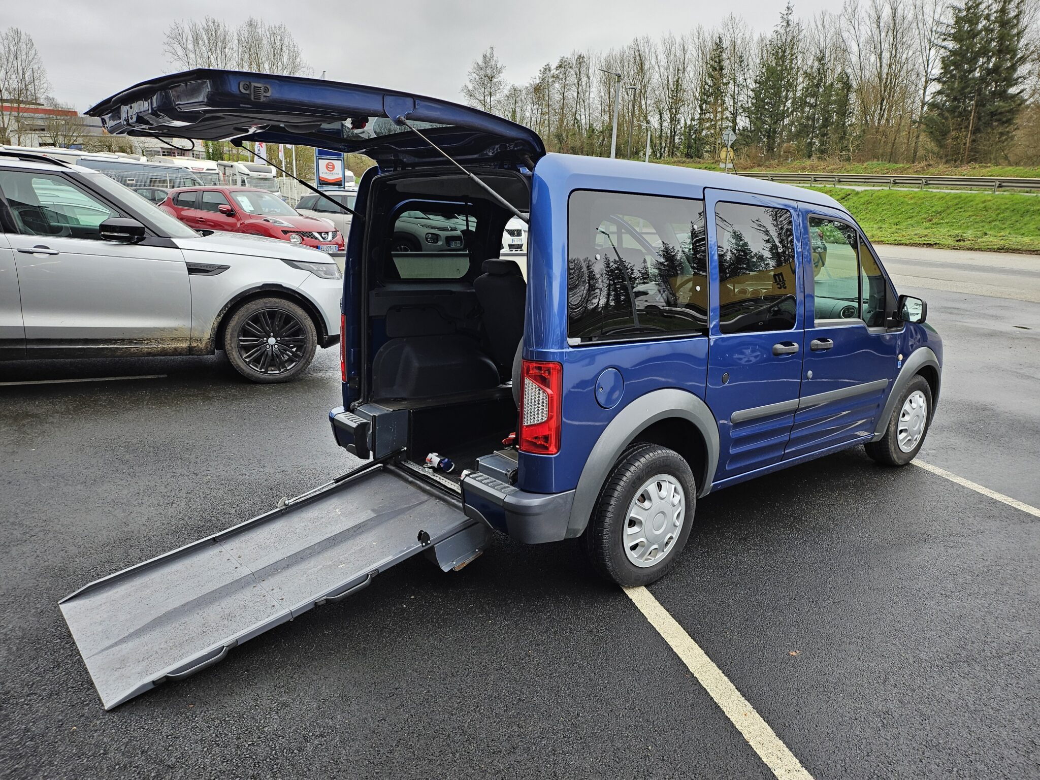 FORD TOURNEO 2009