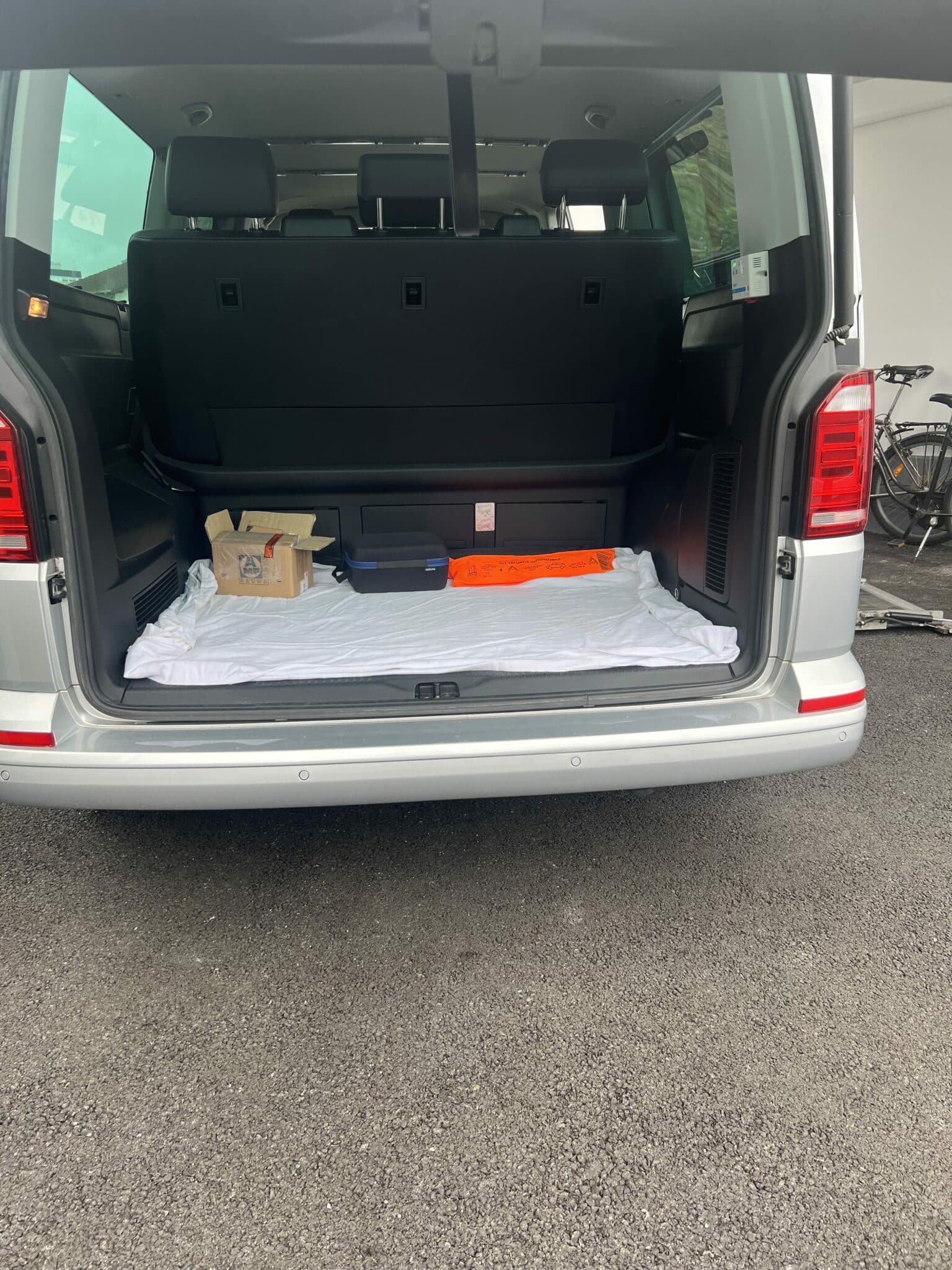 VOLKSWAGEN TRANSPORTER 2018