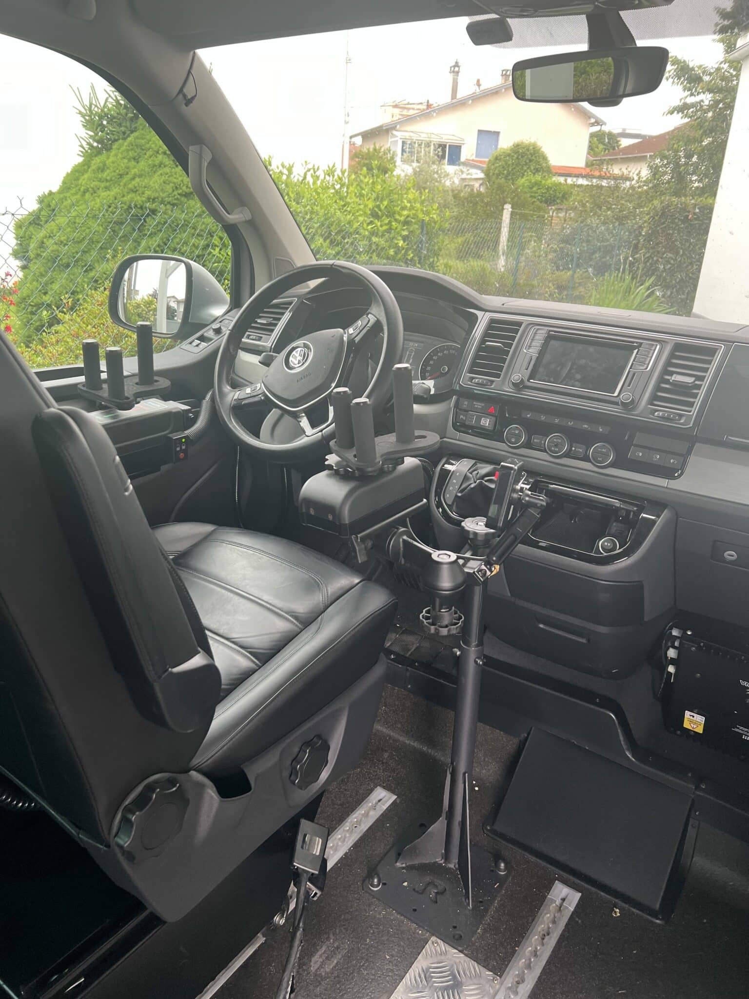 VOLKSWAGEN TRANSPORTER 2018