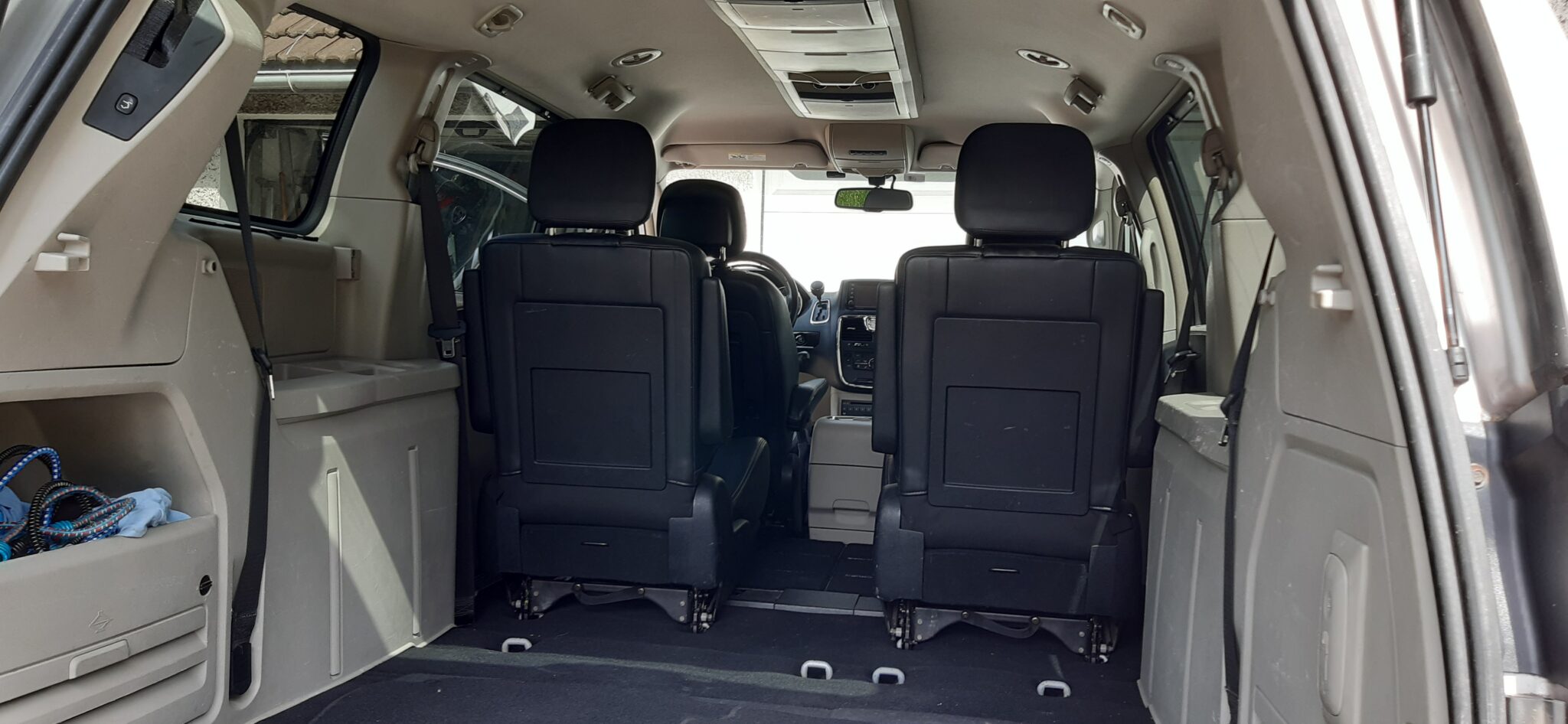 LANCIA VOYAGER 2012