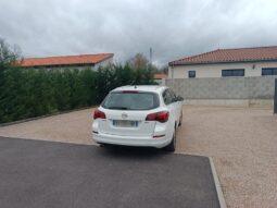 OPEL ASTRA 2011 complet