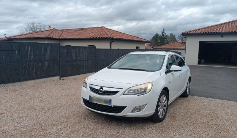 OPEL ASTRA 2011 complet