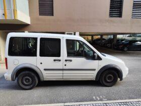 FORD TOURNEO CONNECT 2013