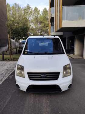 FORD TOURNEO CONNECT 2013