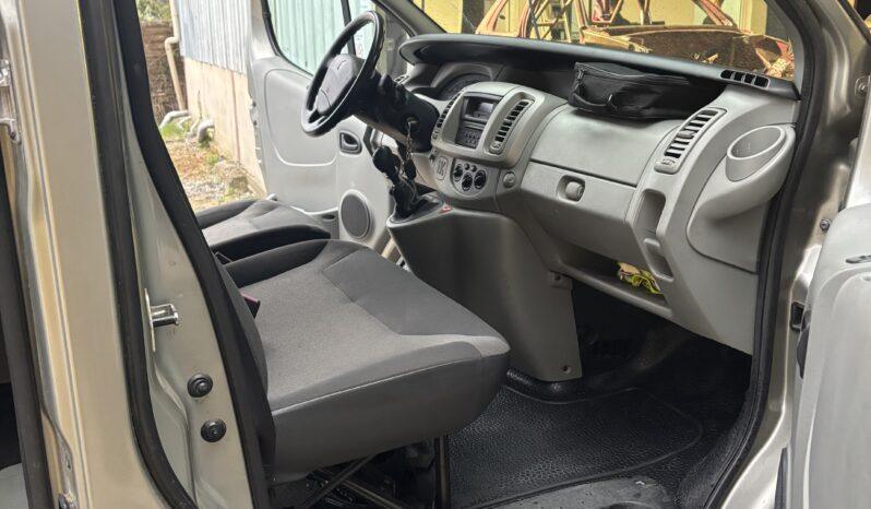 RENAULT TRAFIC 2009 complet