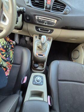 RENAULT SCENIC III 2011