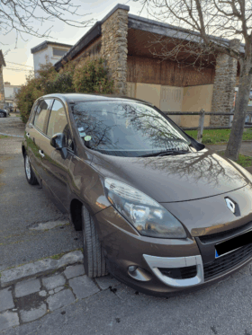 RENAULT SCENIC III 2011