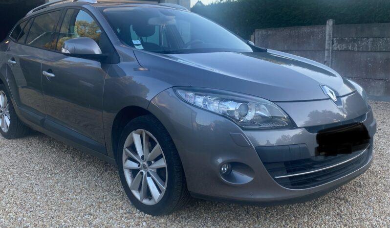 RENAULT MEGANE III ESTATE 2010 complet