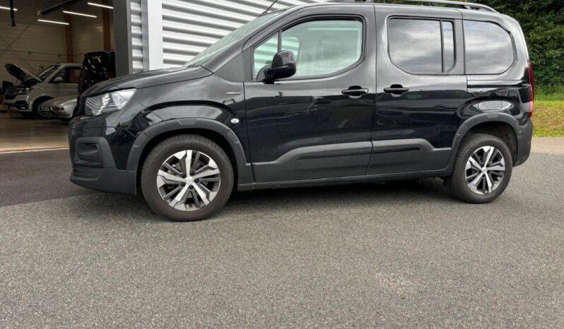 3b1684f5 fb33 41fb 8ce7 b33eab43cc13 1