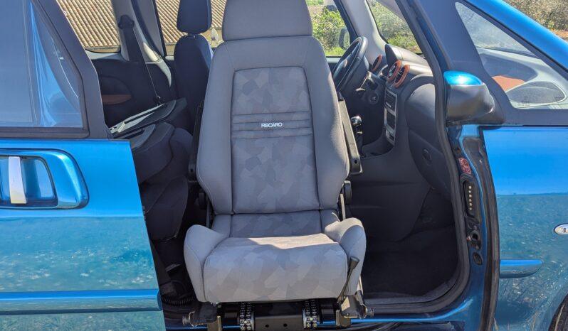 PEUGEOT 1007 2008 complet