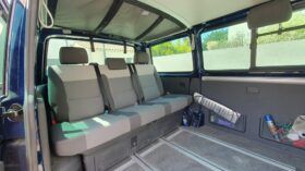 VOLKSWAGEN TRANSPORTER 2009